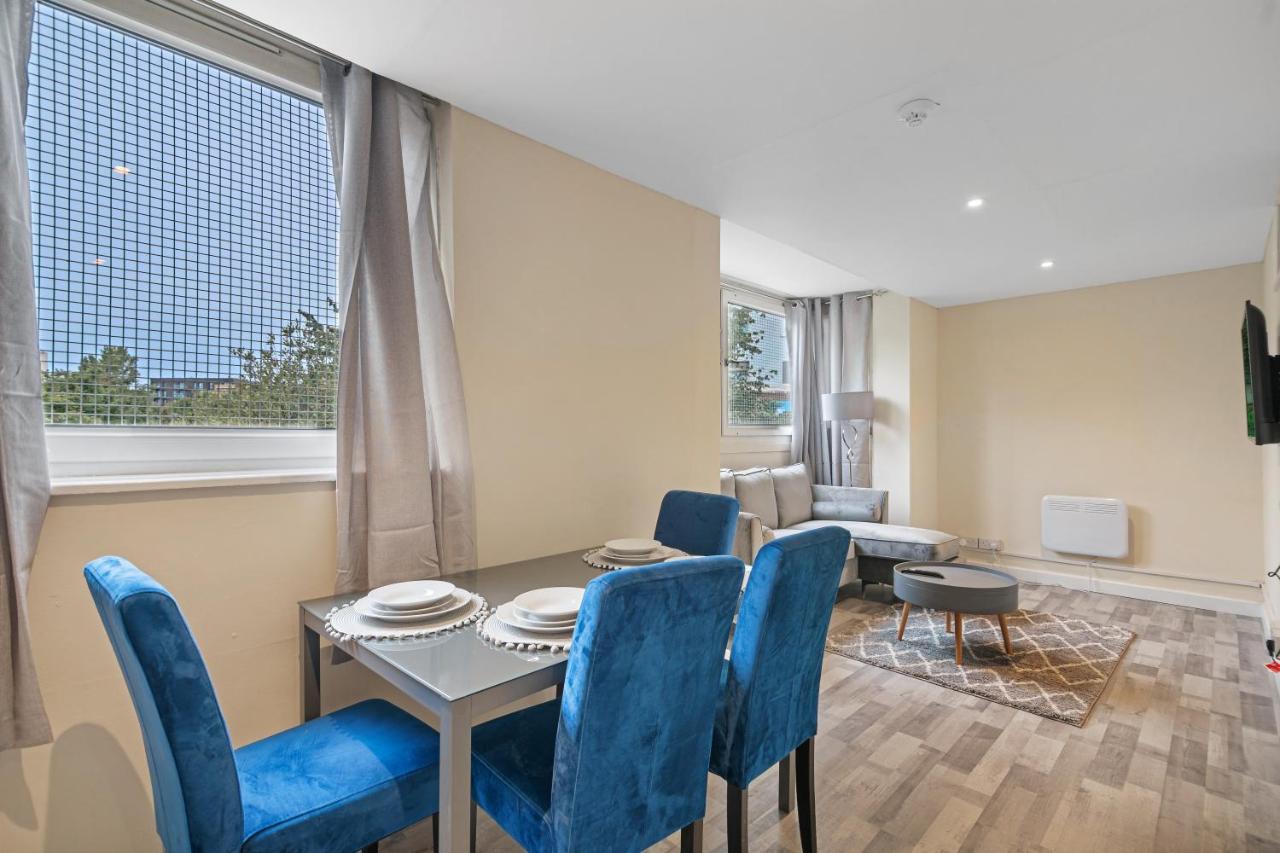 Suites By Rehoboth - Overcomers- Deptford London Eksteriør billede
